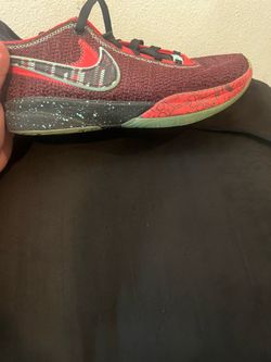 Lebron Nike,20se,”night moroon,size 7