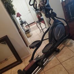 Elliptical  - SOLE  E95  