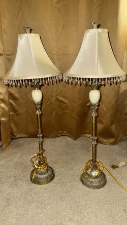 2 Matching Lamps 