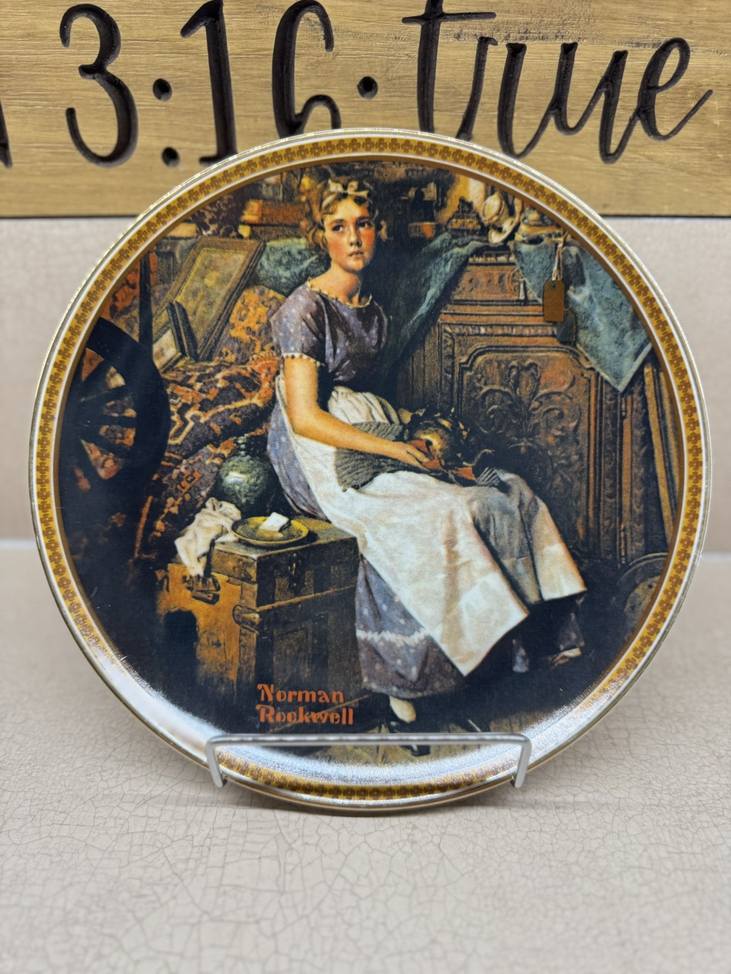 Collector plate - Norman Rockwell / Dreaming in the Attic