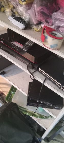 Dvd Player all 5 dollars