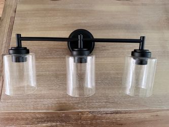 NIB Kichler 3 Lt Vanity Fixture