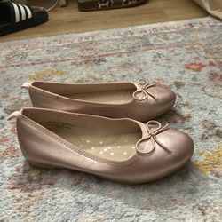 Cat And Jack Pink Metallic Bow Shoes Size 13 Kids