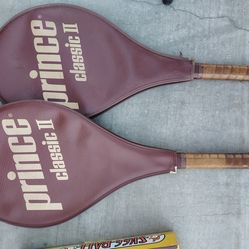 Like new condition tennis rackets set of 2 - $29