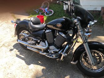 2001 Victory V92 Deluxe