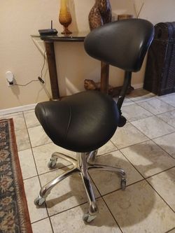 Brand new saddle chair or wave chair