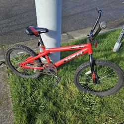 Kids Bike Igniter Moto-20, Foot Brakes, New Tires,  Very Good Condition 
