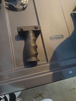 AR15 Vertical Handle Grip