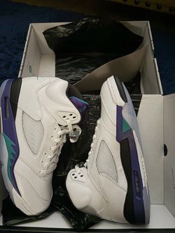 AJ 5 Retro “OG”  Grapes (Size Men 10.5)