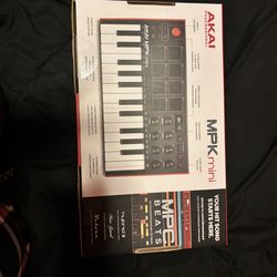 Akai MPK Mini