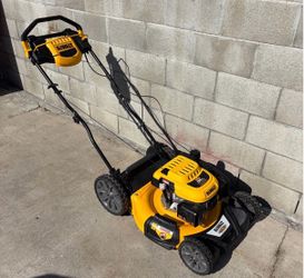 Dewalt gas lawnmower