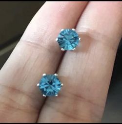 Swarovski elements crystal stud earrings