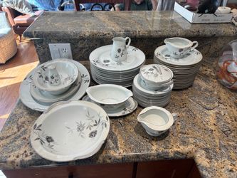 Noritake Rosamor china set