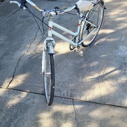 Schwinn 7 speed hybrid bike