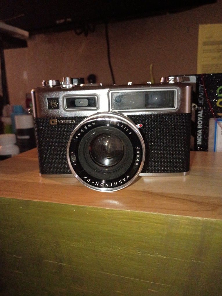 Yashica Electro35 Vintage Camera