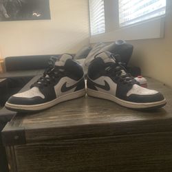 Nike Air Jordan High top 11.0