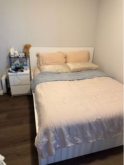 Queen Size Bed