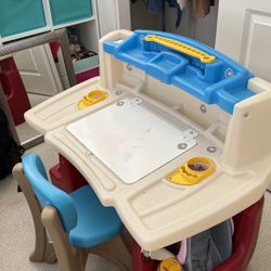 Step 2 Desk For child
