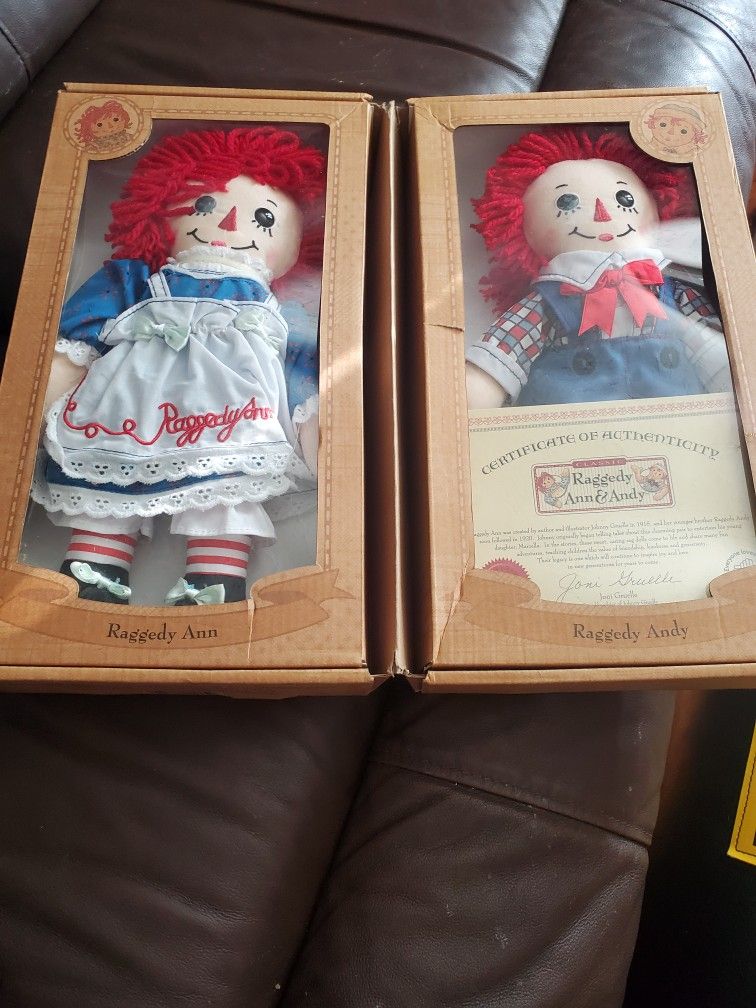 Raggedy Ann & Andy Dolls With Certificate Of Authenticity New