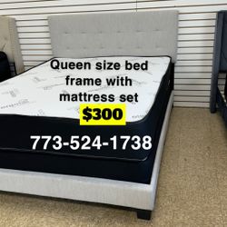 Complete bed set headboard frame quality super comfortable mattress set everything in picture for only we do same day delivery 🚚