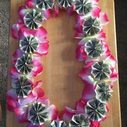 Money Lei