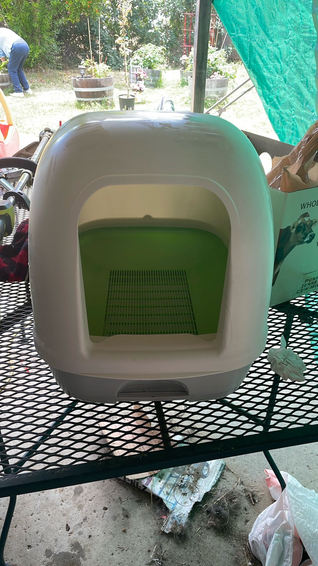 used purina cat pellet litterbox