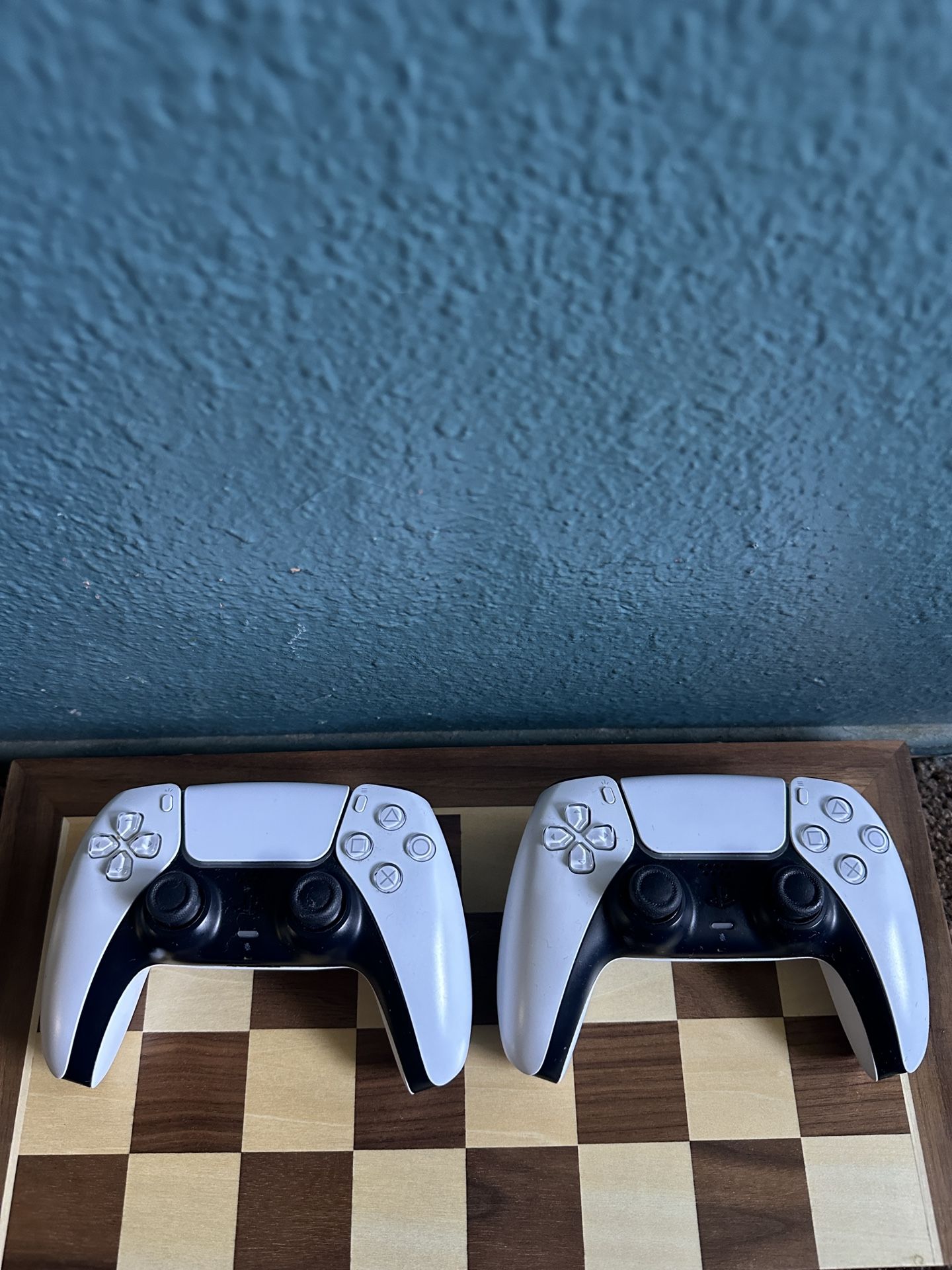 PS5 Controllers