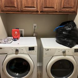 Washer & Dryer Set (stackable) 