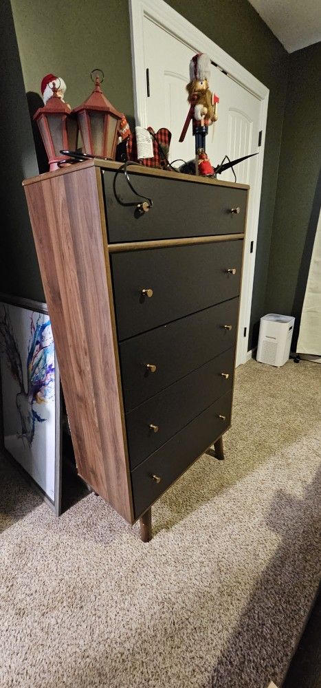 Ashley Furniture Dresser