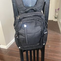 Durable multi-uses dell black backpack with huge room and pockets good for student and traveling 