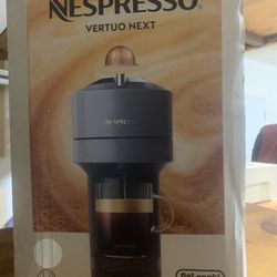 Nespresso Vertuo Next Delonghi