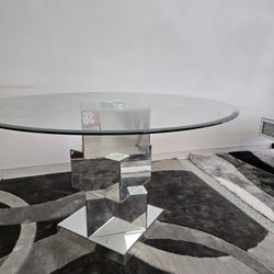 MIRRORED DINING TABLE (SHOWROOM DISPLAY)