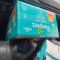 Pampers Tuallitas Y Rropa