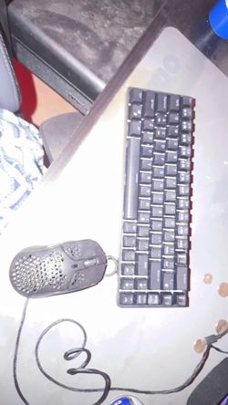 yk21 keyboard andpulsfire haste mouse
