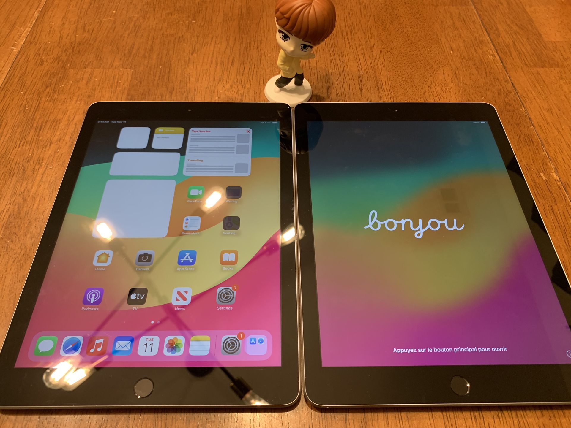 Apple iPad 6th Generation 32GB Unlocked Like New!