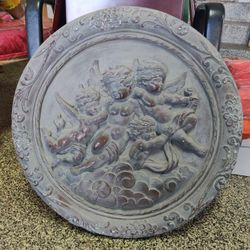 LARGE CHERUB MEDALLION 