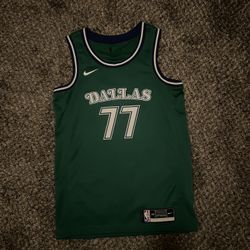 Dallas Mavericks jersey