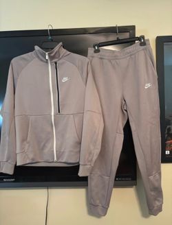 Nike tech sportswear