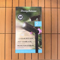 Tommy Bahama Smart Focus Solar Spotlight (2-Pack $12