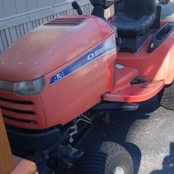 2012 Simplicity  LegacyTractor 4x4  DriveGasoline  Only 200 Hours Used 