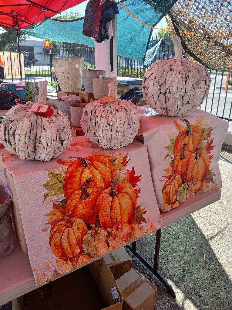 Calabazas Para Decoracion for Sale in City Of Industry, CA OfferUp