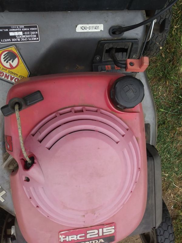 Honda Commercial Hrc 215 Lawn Mower Self Prepalled For In 200sold