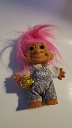 4" Vintage Russ Troll Doll Pink Hair Overalls Present