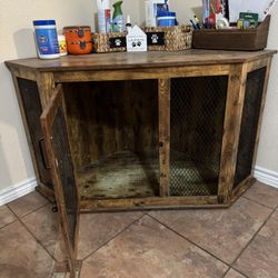 Corner Dog Crate