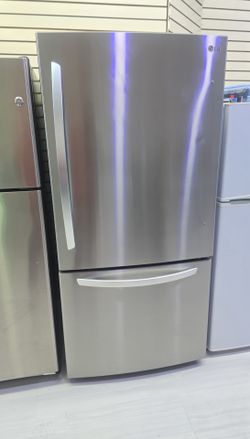Lg Refrigerator Bottom Freeze 33w 69h 