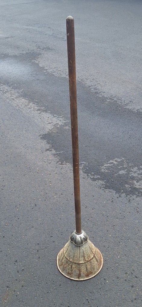 Antique Clothes Washer
