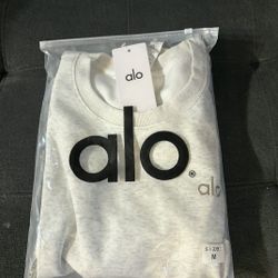 Alo Crewneck  