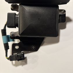 2019-2020 KIA SORENTO REAR RIGHT BLIND SPOT RADAR SENSOR MODULE OEM 95821-C6500