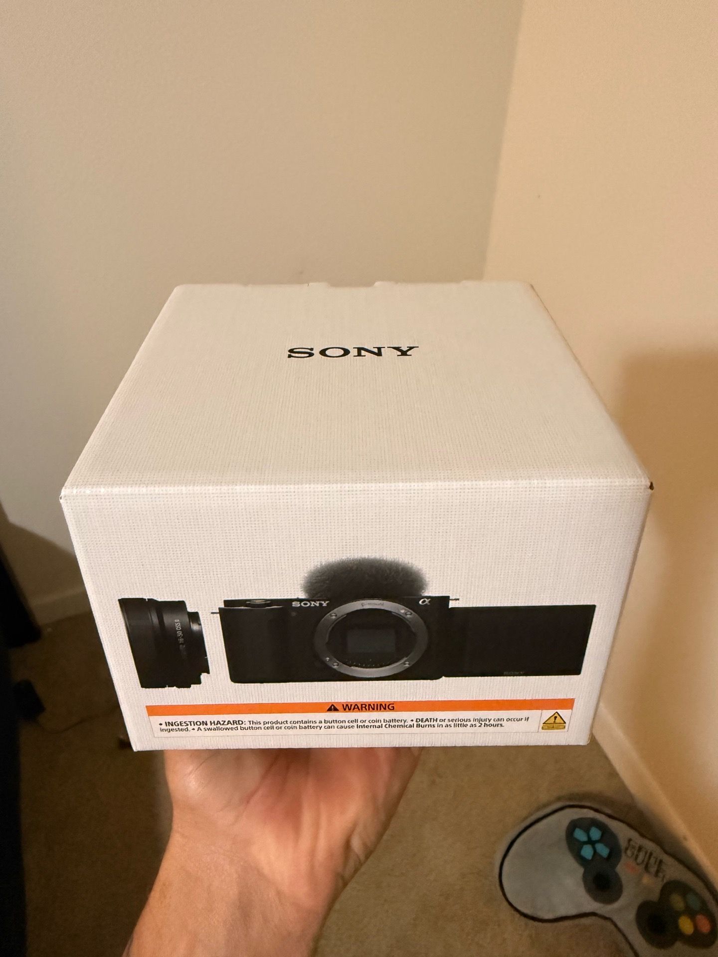 Sony Alpha ZV-E10 - APS-C Interchangeable Lens Mirrorless Vlog Camera Kit - Black, ZVE10KB