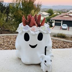 👻 🐕 RARE! Ghost w dog on leash Planter w Succulent 🪴 
